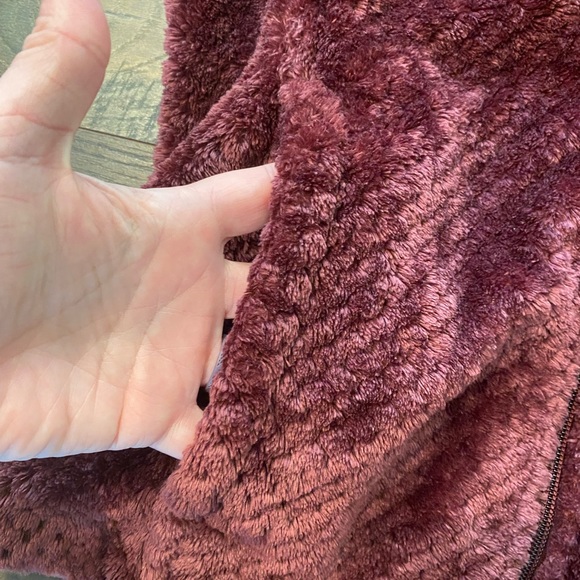 Women's Columbia Fleece Jacket - Picture 3 of 7